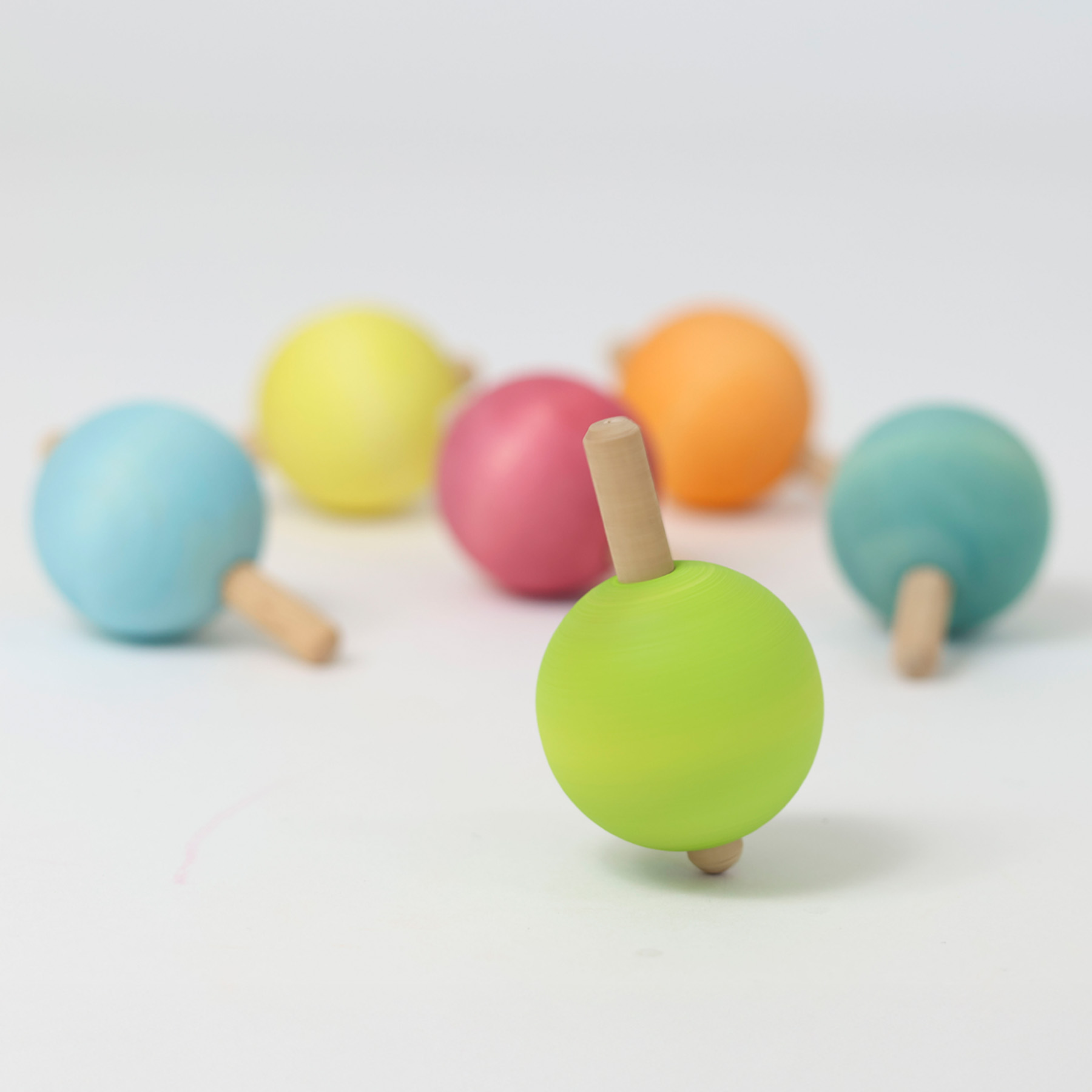 Pastel Spinning Tops VE 6 pcs.